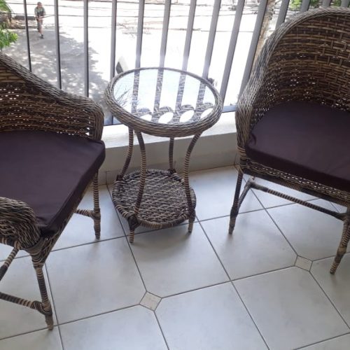 mam-moveis-cadeiras-cadeira-em-fibras-sintetica-para-terracos-e-varandas–gavea-capuccino